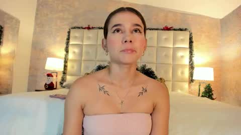 LEZY online show from December 19, 7:42 pm