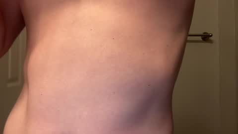 lhotboyl online show from March 3, 5:20 pm