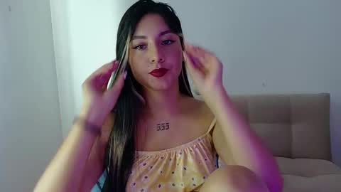 Lia  online show from February 19, 7:24 pm