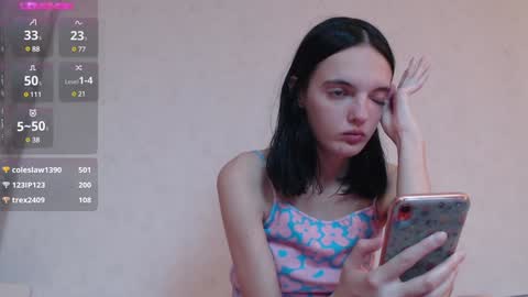 Lia online show from December 6, 3:35 am