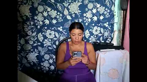 Lia online show from June 2, 6:10 pm
