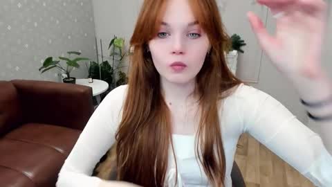 Lia online show from January 18, 9:07 am