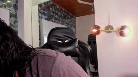 lia_mariana online show from January 11, 8:37 pm