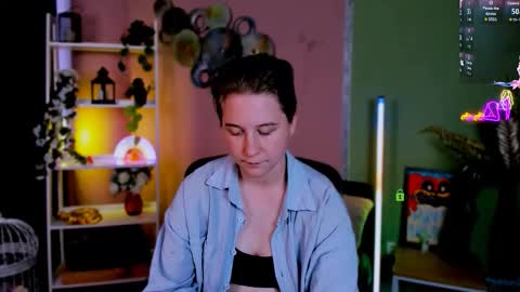 Lia online show from September 13, 9:23 am