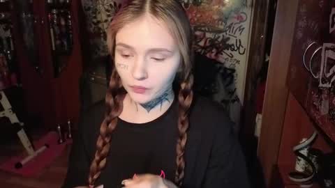 Snapshot of liaaa_li chatting on October 21, 8:23 pm liaaa_li online show from October 21, 8:23 pm