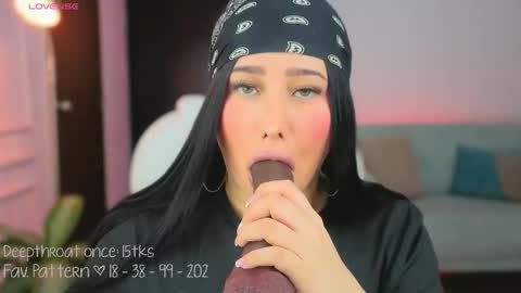 Lia Cox online show from November 16, 4:03 am