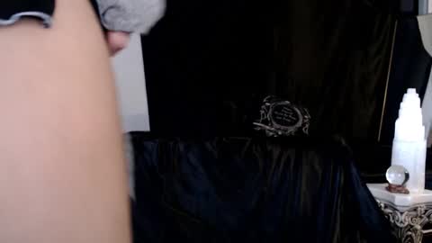 Snapshot of liadivina chatting on February 27, 3:51 am Lia Divina online show from February 27, 3:51 am