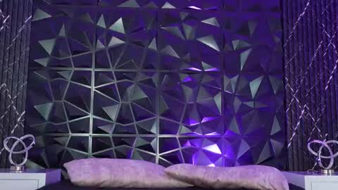 Lia online show from December 22, 12:56 pm