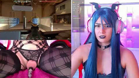 Snapshot of liagames chatting on October 8, 6:14 pm liagames online show from October 8, 6:14 pm
