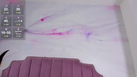 liaguzman online show from October 20, 3:44 am