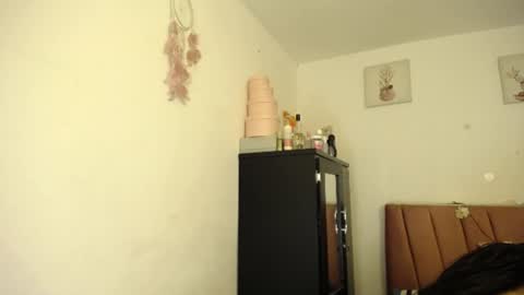 liahdiaz_ online show from July 10, 2:22 pm
