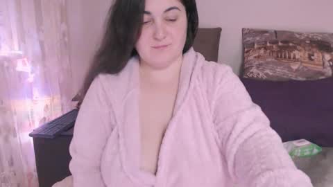 miss Lia  colection for travel online show from December 9, 9:26 pm