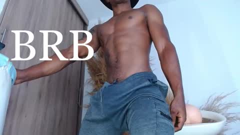 Snapshot of liam_bolt chatting on October 25, 1:06 am liam_bolt online show from October 25, 1:06 am