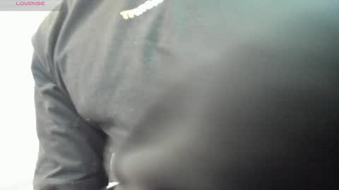 LIAM KLEIN online show from November 10, 11:13 am