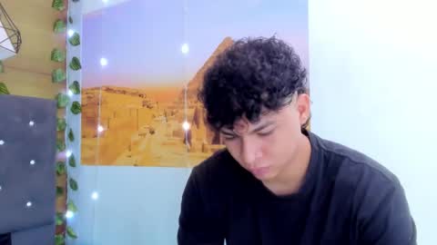 liam online show from September 18, 12:42 pm