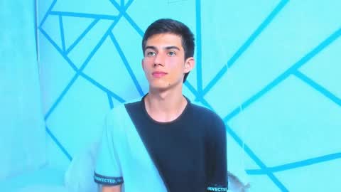 liam_scott7 online show from March 6, 10:26 pm