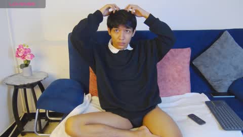 Liam online show from November 25, 12:26 pm