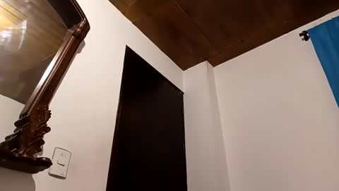 liam_smith00 online show from March 11, 11:58 pm