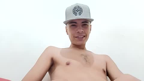 liam_smith00 online show from December 8, 8:09 am