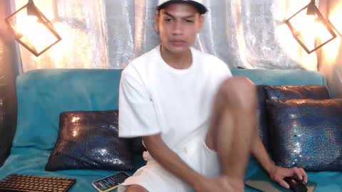 liam sti1 online show from October 17, 1:20 am