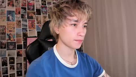 Liam online show from April 28, 5:34 am