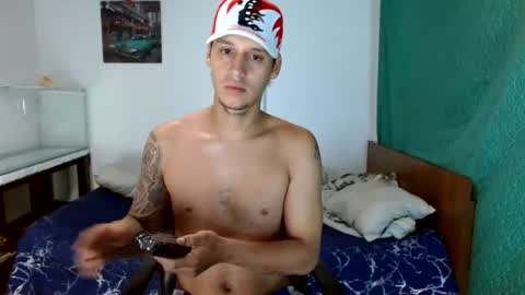 liamm_brown online show from July 25, 8:01 am