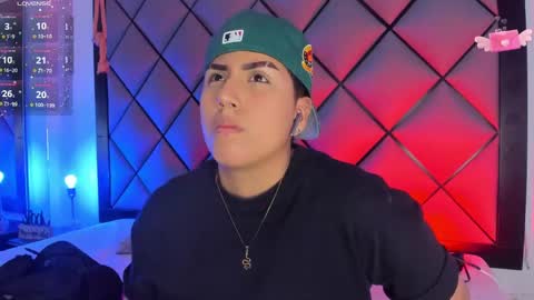 Liam  online show from January 20, 8:07 pm