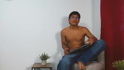 lian_wood online show from September 10, 1:12 pm