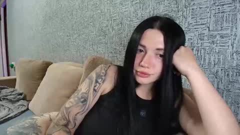 liana_diva online show from June 6, 6:03 pm