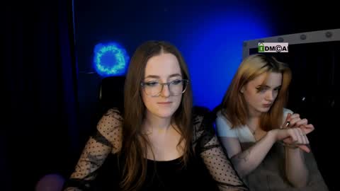 Snapshot of liana_kisses chatting on February 8, 5:29 am Little Liana online show from February 8, 5:29 am