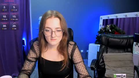 Snapshot of liana_kisses chatting on February 3, 3:38 pm Little Liana online show from February 3, 3:38 pm