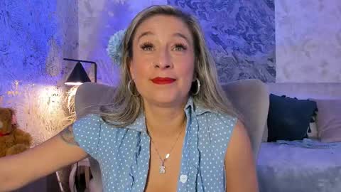 Lian online show from March 20, 9:42 pm