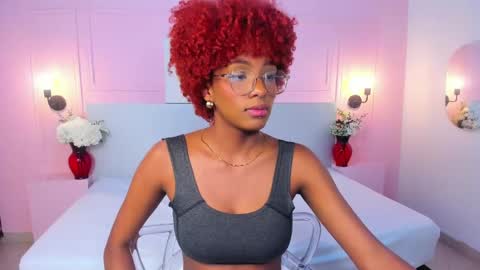 LiannaDixon online show from January 26, 5:02 pm