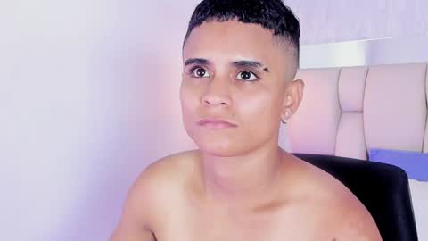   L I A N   online show from December 27, 3:37 pm