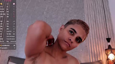   L I A N   online show from January 19, 7:57 am