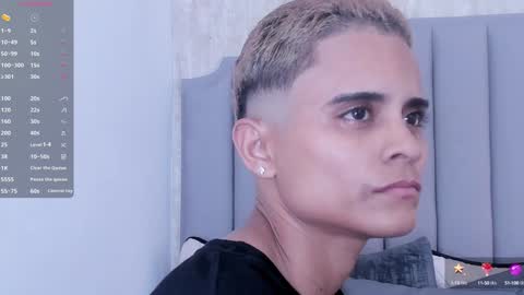   L I A N   online show from January 26, 2:03 am