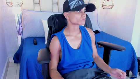   L I A N   online show from January 5, 6:24 pm