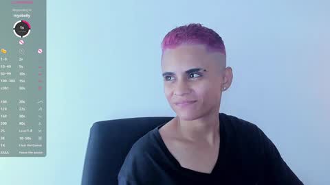   L I A N   online show from December 30, 11:48 am