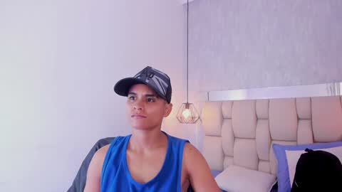   L I A N   online show from January 5, 12:21 pm