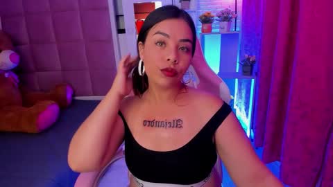 liany_taylor online show from March 6, 3:05 am