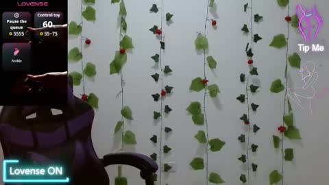 Lia Roberts online show from February 10, 2:36 am