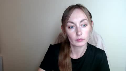 Lia online show from June 6, 12:22 pm