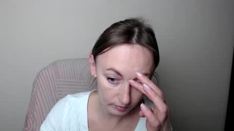 Lia online show from February 4, 11:03 am