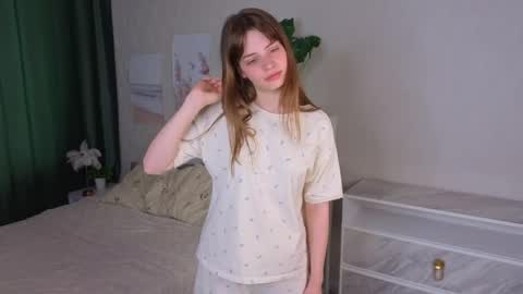 Ada online show from May 8, 3:45 am