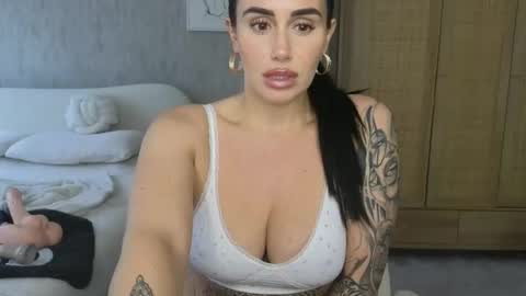 Libby online show from November 16, 1:35 pm