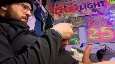 IM A BAD DAWGY WOOF WOOF online show from April 3, 1:07 pm