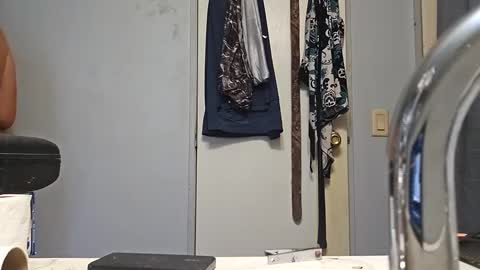 lickkallottapuss online show from December 10, 7:22 pm