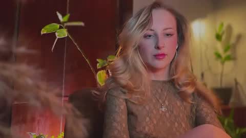 its my birthday today so im offline  but id be so happy if you felt like sending me a birthday love while im away  online show from February 28, 7:51 pm