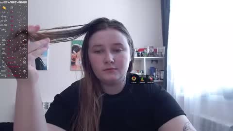 Snapshot of light_lunaa chatting on March 1, 5:09 am light_lunaa online show from March 1, 5:09 am