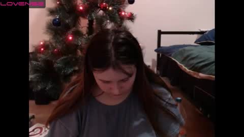 Snapshot of light_lunaa chatting on January 5, 1:15 pm light_lunaa online show from January 5, 1:15 pm